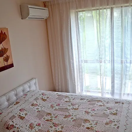 In Royal Beach Plaza Apartment